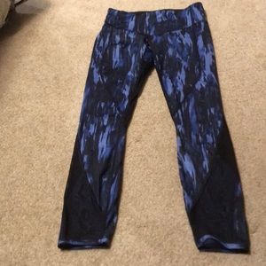 Lululemon speedtight with mesh panels